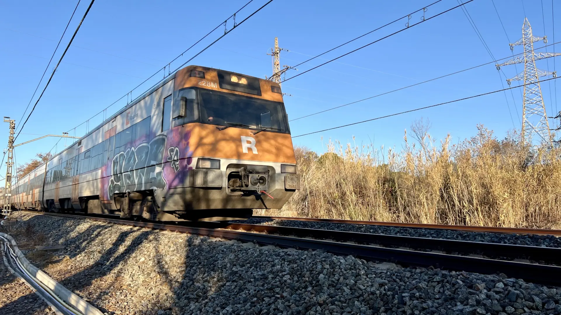 Barselona'da Sinyalizasyon Arızası: R1 Rodalies Hattında Büyük Gecikmeler