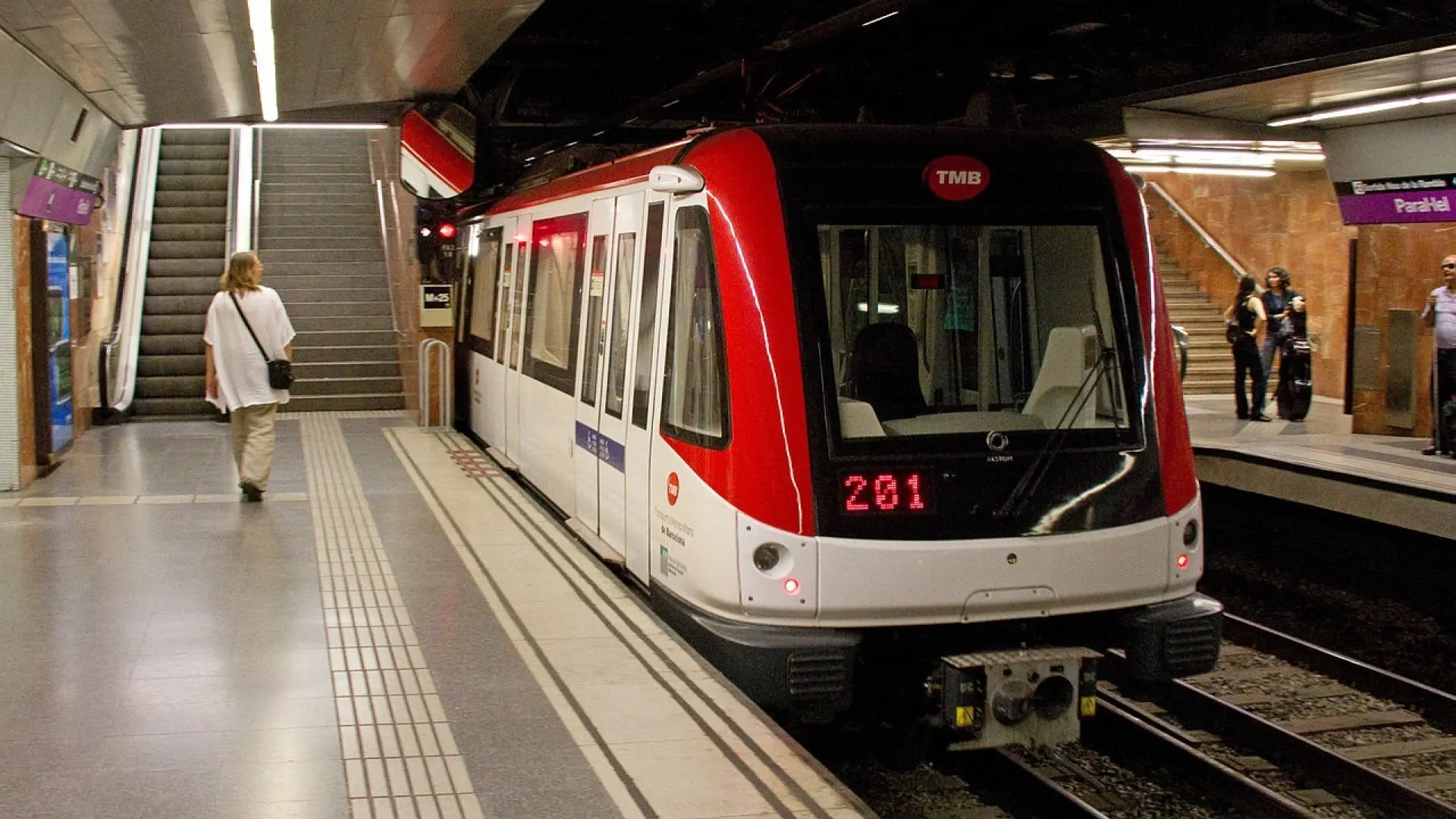 Barselona Metrosu L2 Hattı'nda Ceset Bulundu: Gizemli Ölüm Araştırılıyor