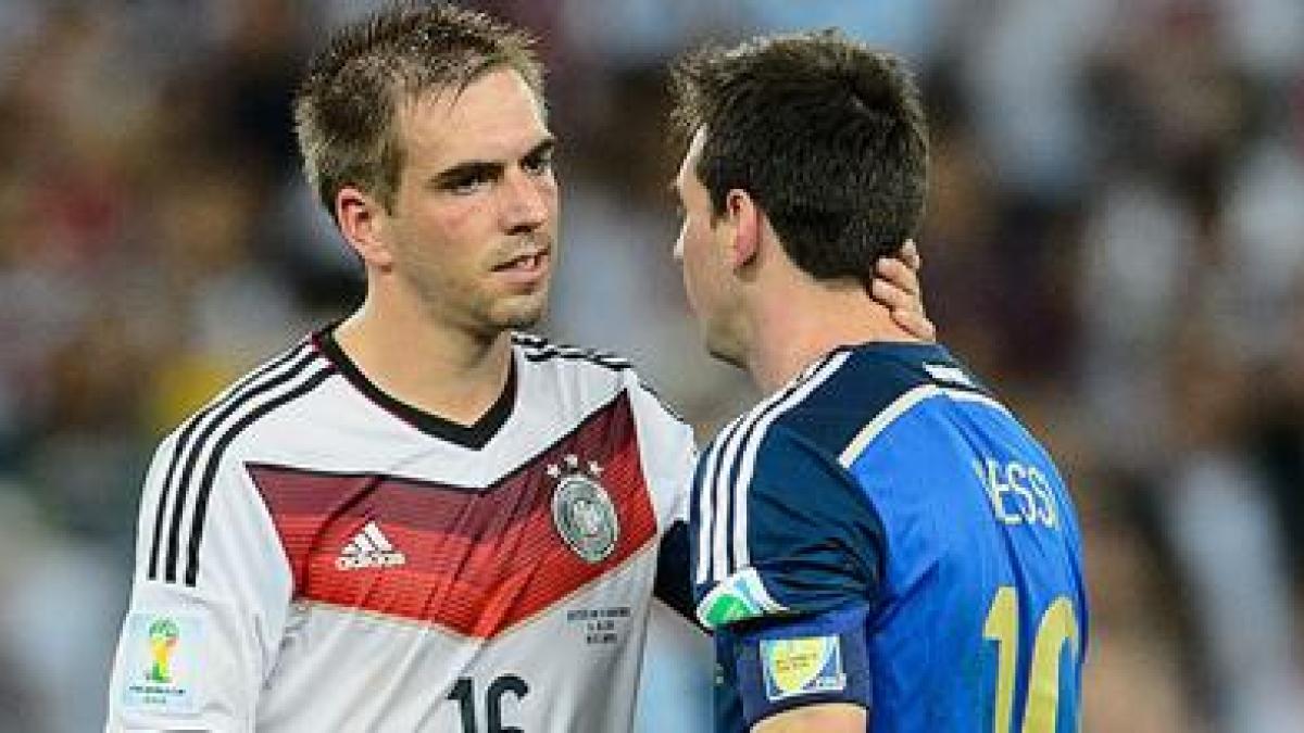 Philip Lahm ve Hansi Flick'ten Barça Tarzına Övgü: La Masia Almanya'ya İlham Veriyor