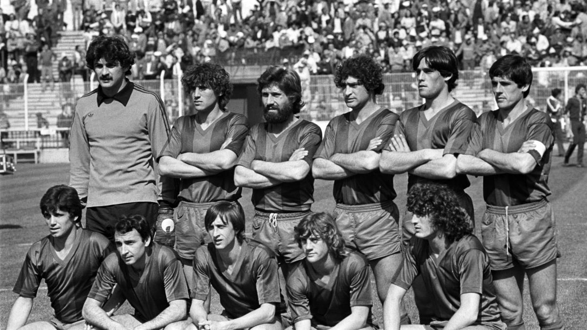 Levante, Efsane Cruyff'un Şaşırtıcı Transferini Sergiyle Anıyor: Futbol Tarihinden Bir