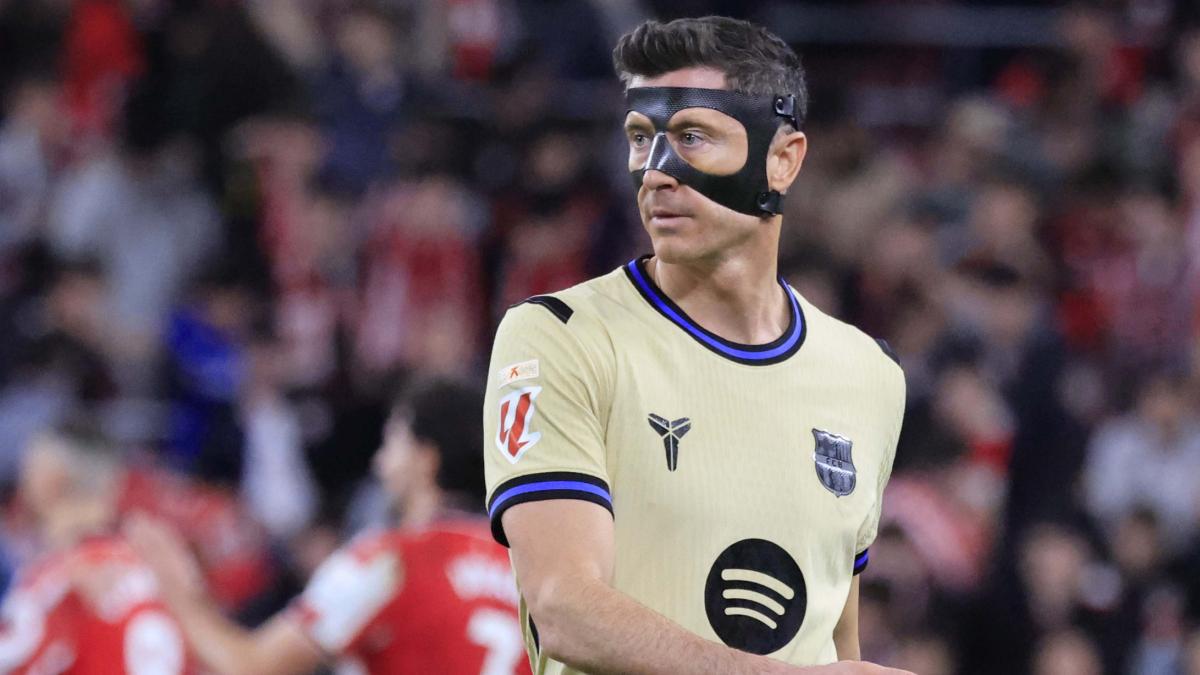 Barcelona'da Sakatlık Kabusu: Flick Savunmayı Yeniden Kurdu, Gözler Lewandowski'de