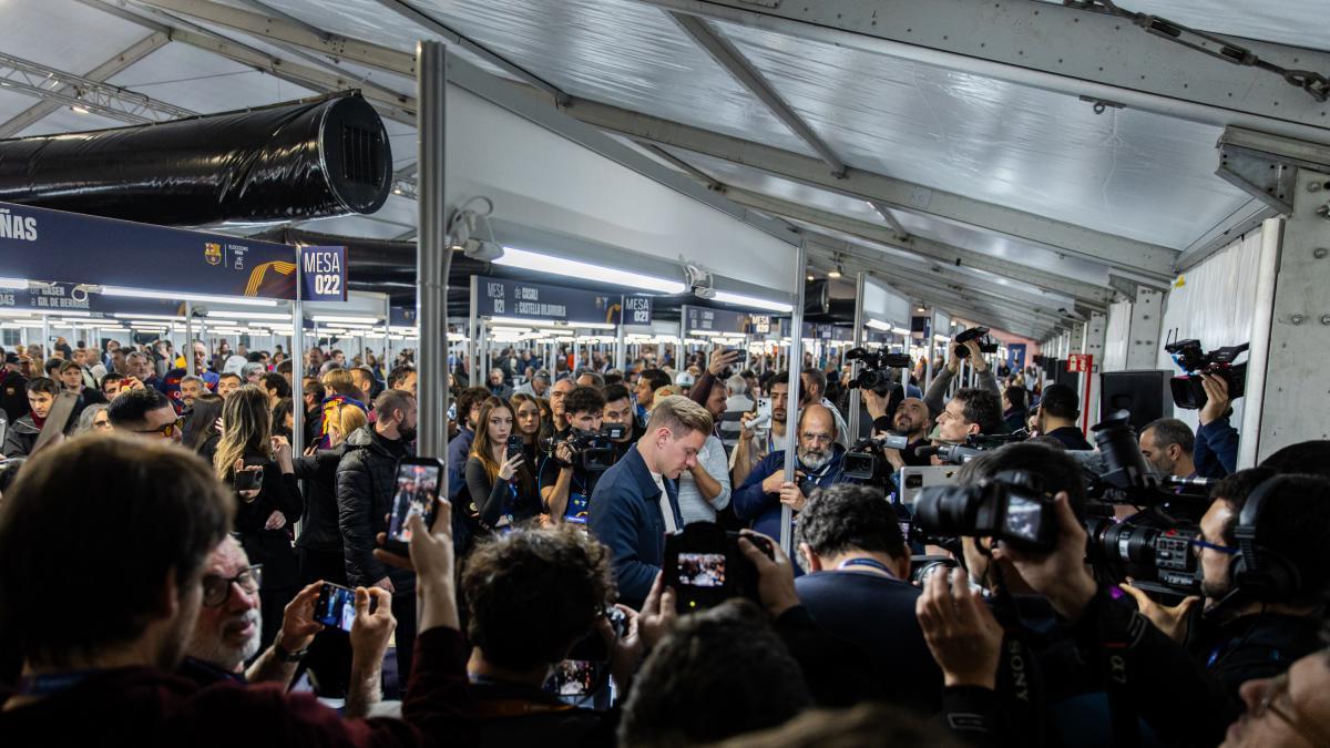 Ter Stegen'in Oy Kullanma Krizi: Barcelona Seçimlerinde Şaşırtan Anlar