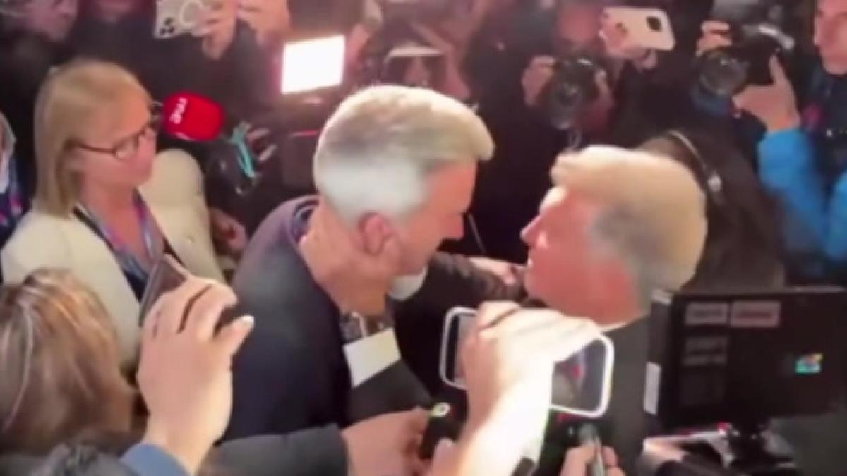 Font'tan Laporta'ya Kucaklaşma: "Şimdi Şampiyonlar Ligi'ni Kazanma Vakti"