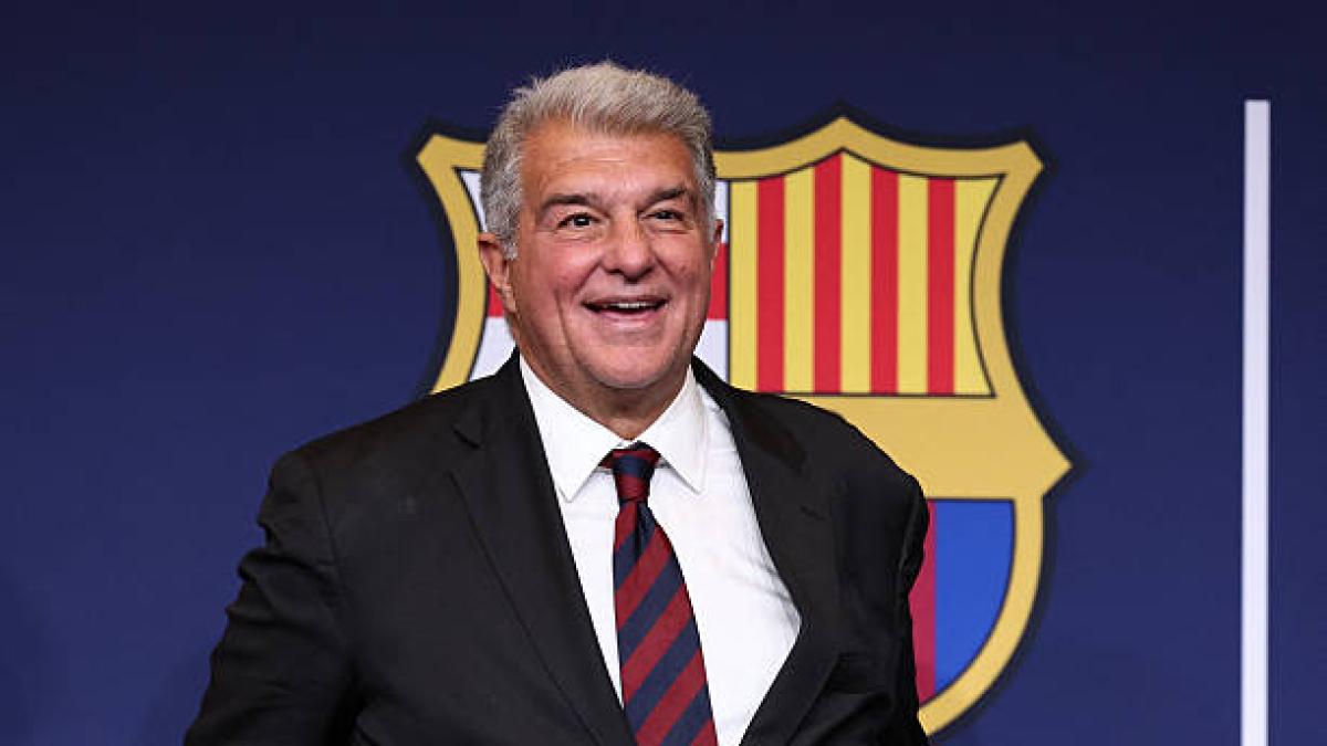 Laporta: "Johan Cruyff, Futbol Tarihinin En İyisiydi" Sözleriyle Efsaneyi Andı
