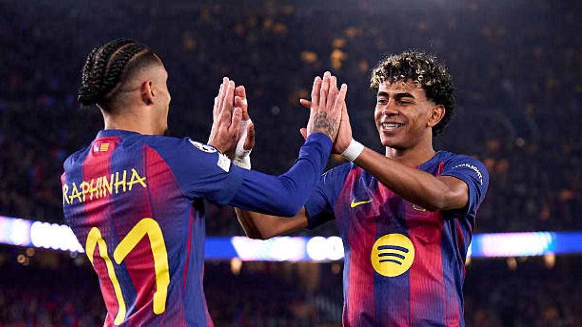 Flick'in Barcelona'sı Tarihe Geçiyor: 300 Gol Sınırında, Pep Takımını Geride Bıraktı!