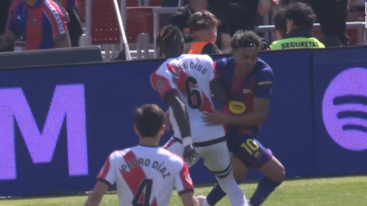 Barcelona'da Penaltı Tartışması: Lamine Yamal Pozisyonu Futbol Dünyasını İkiye Böldü