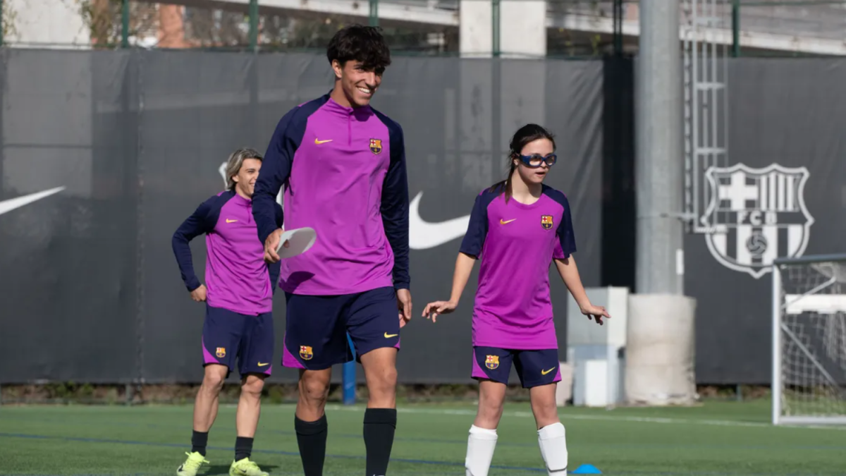 La Masia'da Kapsayıcılık Ruhu: Barça Genuine ve Juvenil A'dan Ortak Antrenman