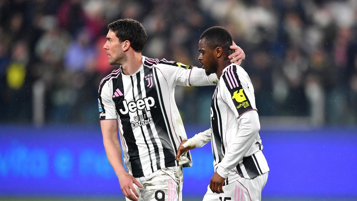 Vlahovic'in Juventus'la Sözleşme Çıkmazı: Barcelona ve Bayern Devrede!