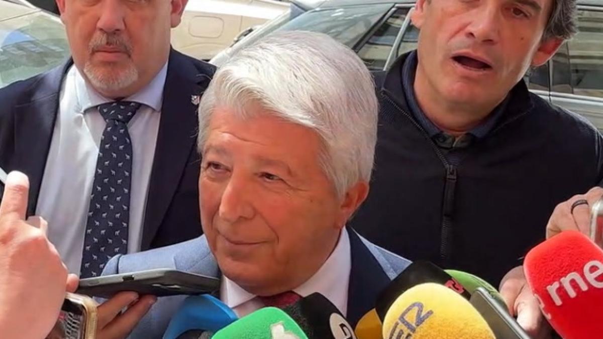 Cerezo'dan Net Mesaj: Julián Álvarez'in Geleceği Benim Kontrolümde!