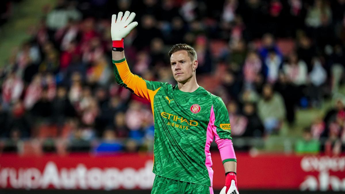 Ajax'ın Kaleci Transfer Hedefi: Ter Stegen mi, Yoksa Genç Bir Yetenek mi?