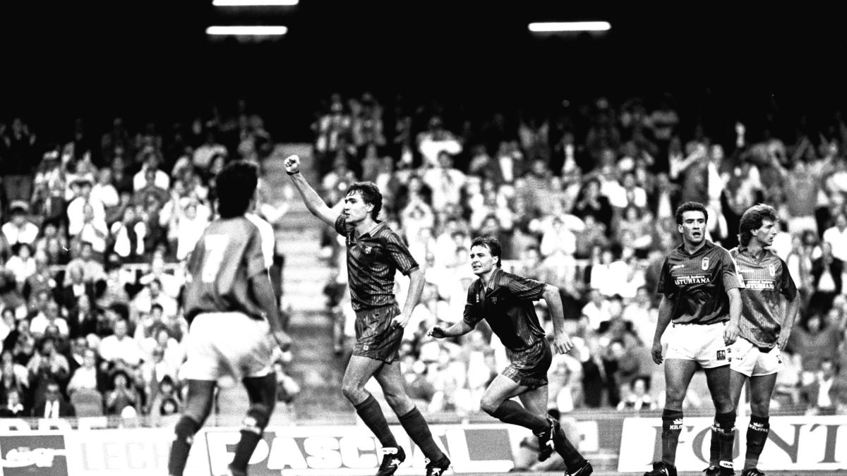 Julio Salinas'ın İlk Hat-Trick'inin 37. Yıl Dönümü: Efsanevi Bir Başlangıç