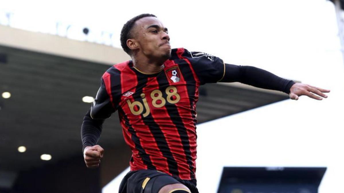 Barcelona'nın Genç Yıldız Kroupi Peşinde: Bournemouth 100 Milyon Euro'dan Azına Razı
