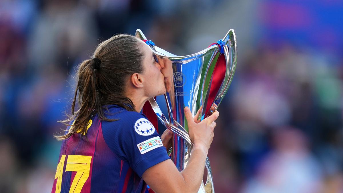 Ewa Pajor, Barcelona ile Şampiyonlar Ligi'nde Zirveye Ulaştı: Altın Duble ve MVP!
