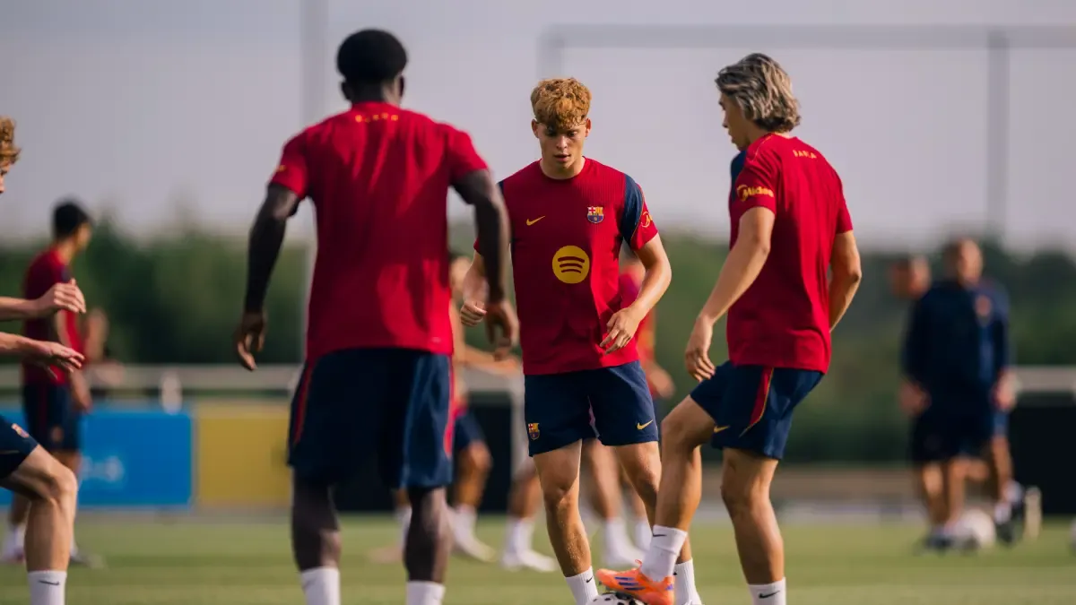 Barça'da Flick Dönemi İngiltere Kampıyla Başladı: Yeni Sezon İçin İddialı Hazırlık