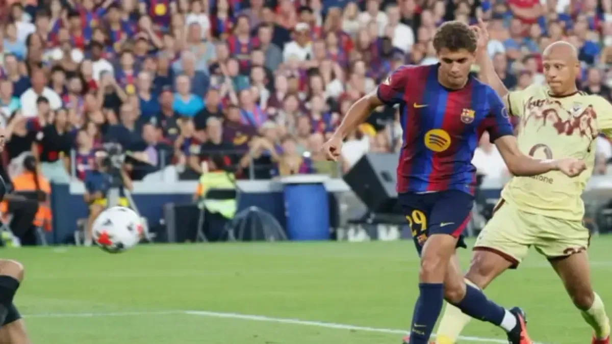 **Flick'ten Barça Gençlerine Övgü: Transfer Sinyalleri ve La Masia'nın Geleceği**