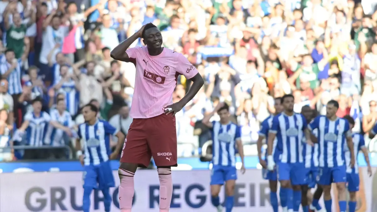 Valencia'da Sakatlık Alarmı: Barcelona Maçı Öncesi Mestalla'da Kritik Viraj!