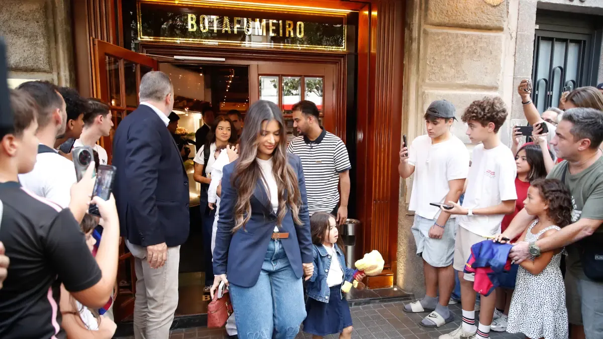 Barcelona'da Transfer Dönemi Sona Erdi: Gabriel Jesus Son İsim, Deco Kapıları Kapattı
