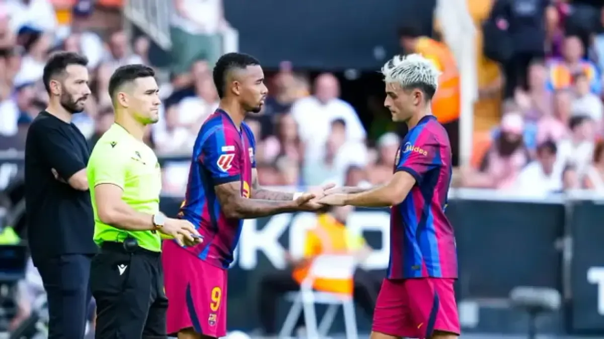 Flick'ten Pedri Dokunuşu: Barcelona'da Sakatlıkları Bitiren Yeni Strateji