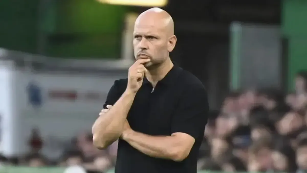 Racing'den Barça Maçına Cesur Hamle: José Alberto'dan Radikal Kadro ve Sert Mesaj