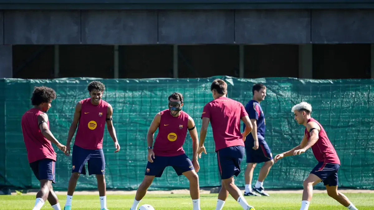 FC Barcelona'da Racing Maçı Kadrosu Belli Oldu: Genç Yıldız Dışarıda!