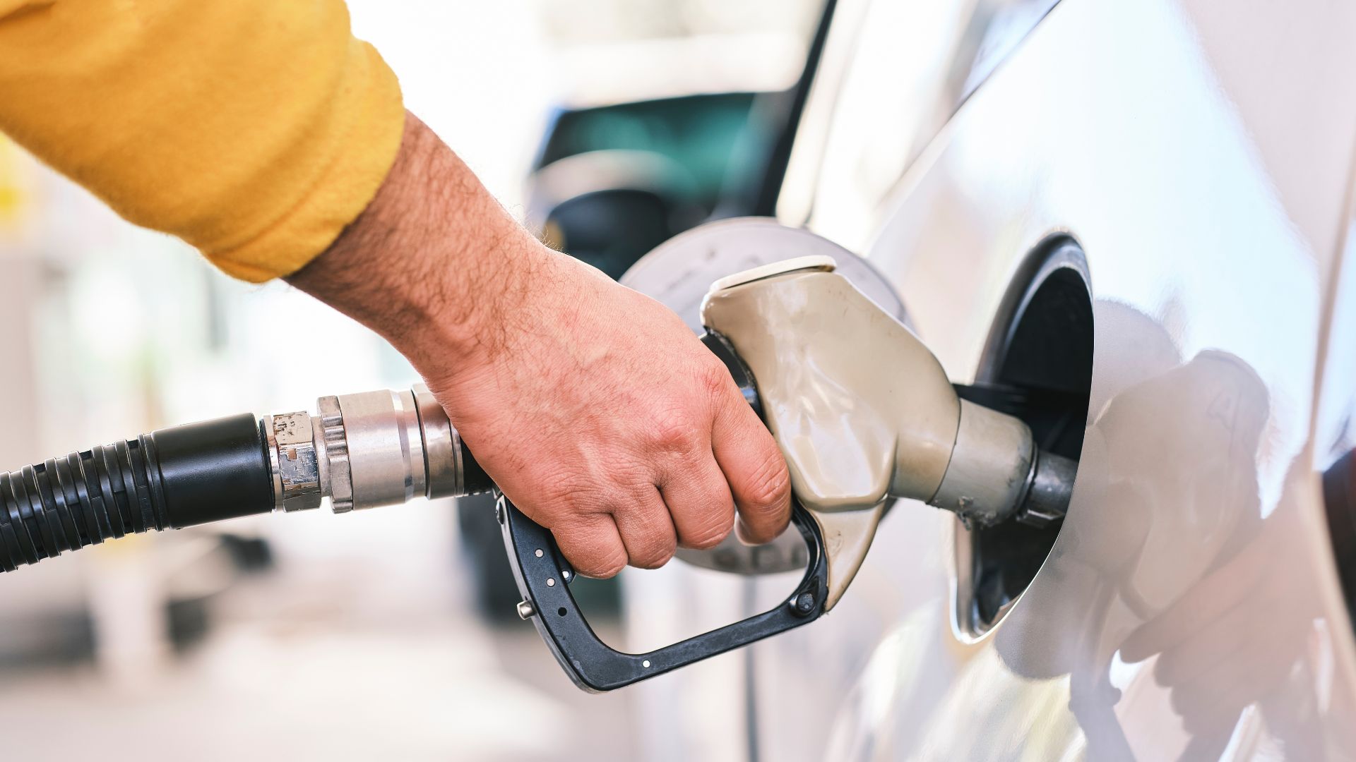 İspanya'da Akaryakıt İstasyonu Grevi Son Anda İptal: Tarihi Anlaşma Sağlandı