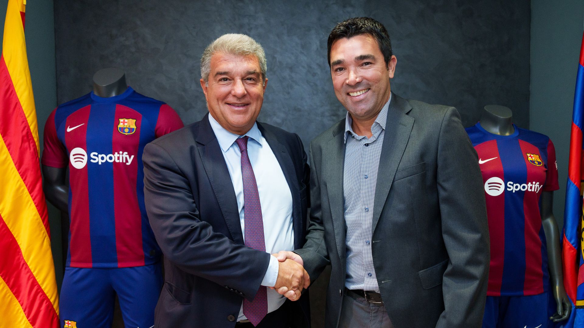 Laporta'dan Deco'ya Tarihi Övgü: "Barça'nın En İyi Sportif Direktörü"
