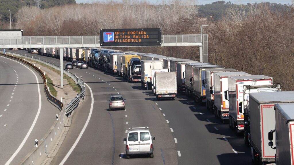 İspanya'da Kamyon Şoförü Krizi Derinleşiyor: Gençler Neden Direksiyon Başına Geçmek