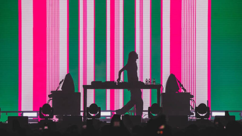 Barselona'da Dijital Sanatın Kalbi Atacak: MIRA Festivali 2026'ya Hazırlıklar Başladı