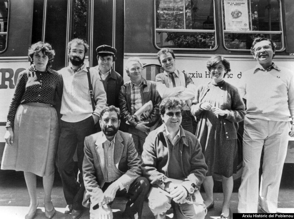 Poblenou'nun Bacaları: Barselona'nın Endüstriyel Kalbi 50 Yıllık Belleği Kutluyor