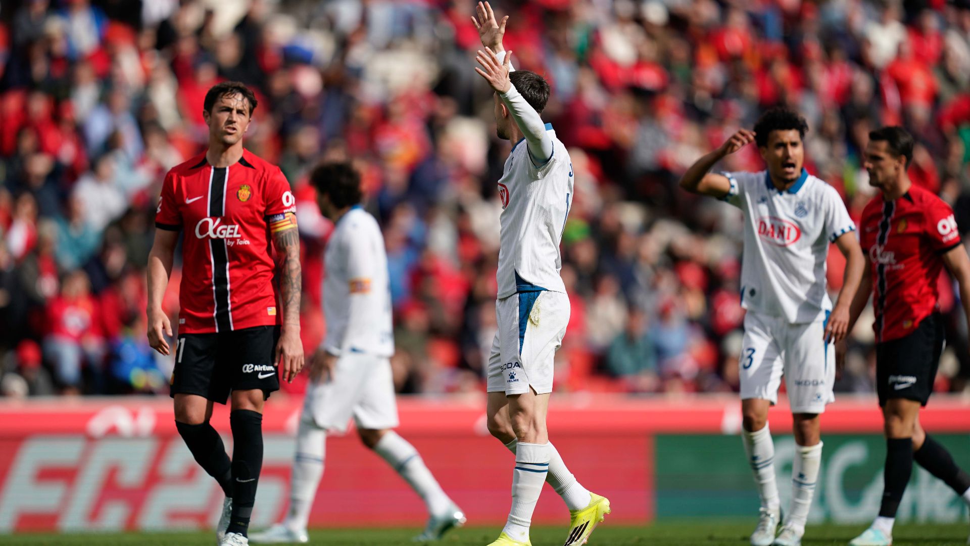 Espanyol'da Hakem Hatalarına İsyan: "Hak Ettiğimizden Daha Az Puanımız Var"
