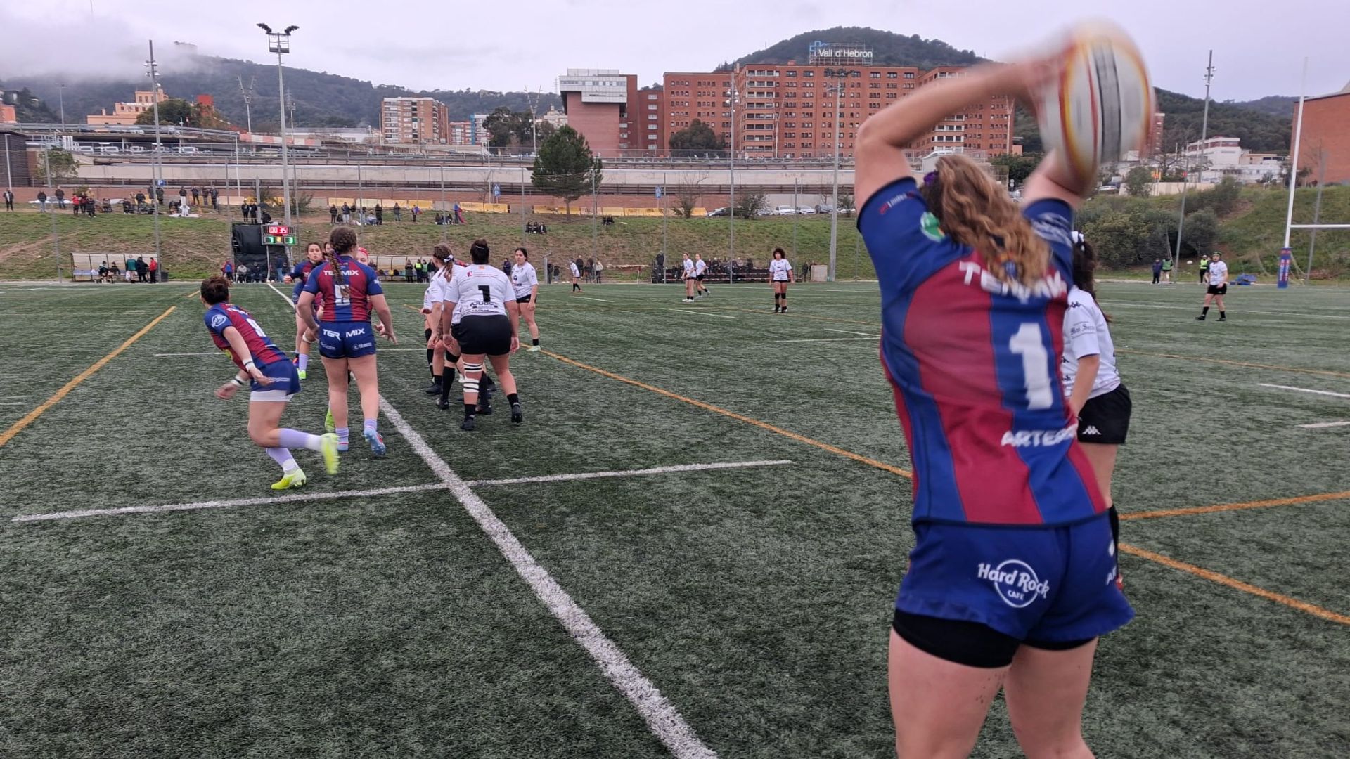 Barselona Derbisi Kadınlar Ragbisinde Yükseliş Mücadelesi: Barça Finalde