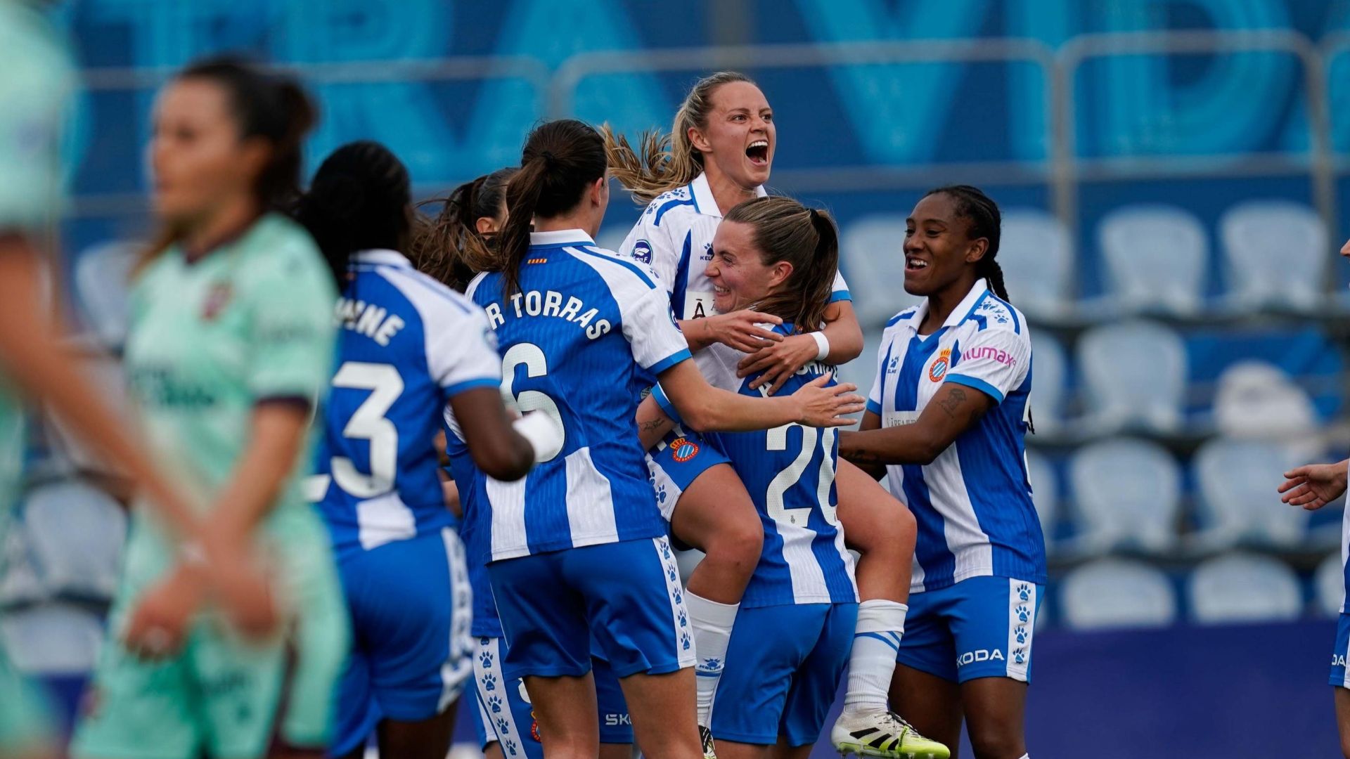 Espanyol Kadın Futbol Takımı Ligde Kalmayı Garantiledi: Sezon Hedefine Ulaşıldı