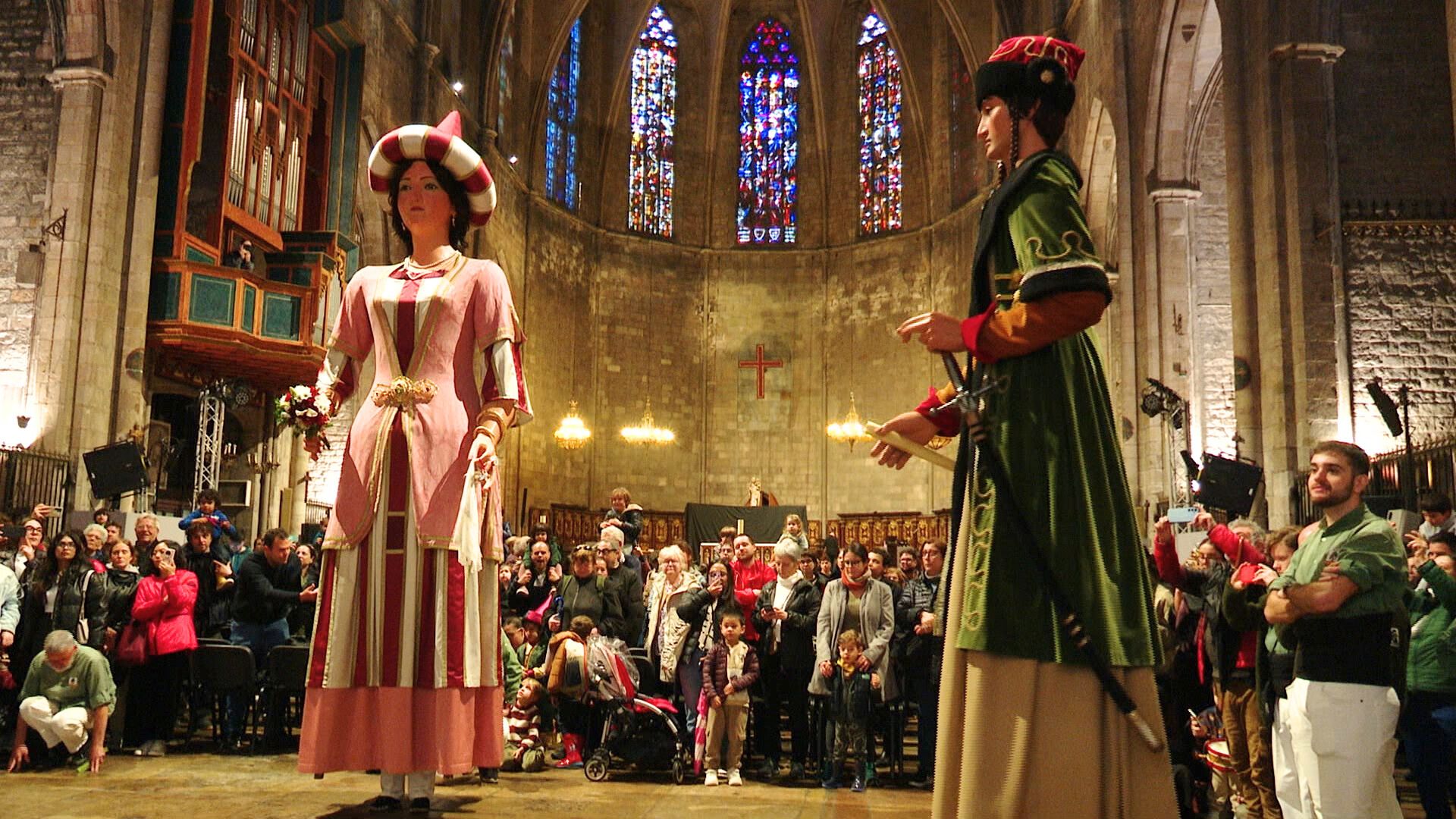 Sant Josep Oriol Festivalleri Yağmura Rağmen Coşkuyla Başladı: Barselona'da Kültürel