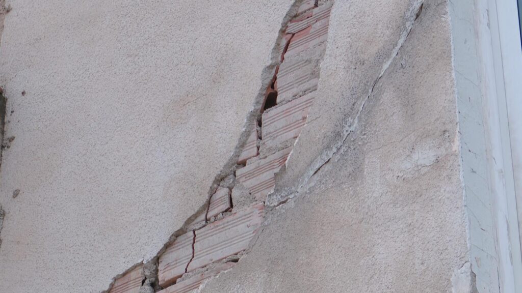 Barselona'da Kentsel Yenilenme Krizi: Trinitat Vella Dışlanmaya İsyan Ediyor