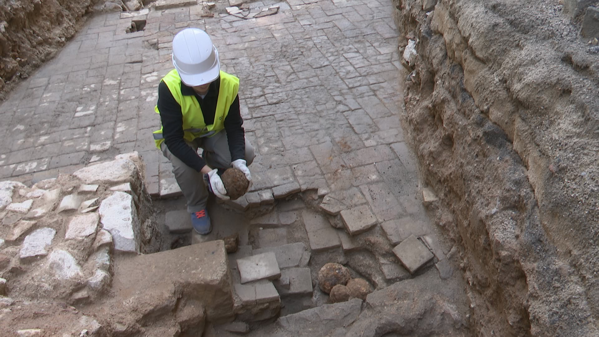 Barselona'nın Kalbinde Tarih Yeniden Canlanıyor: Ribera Mahallesi'nin Gizemleri