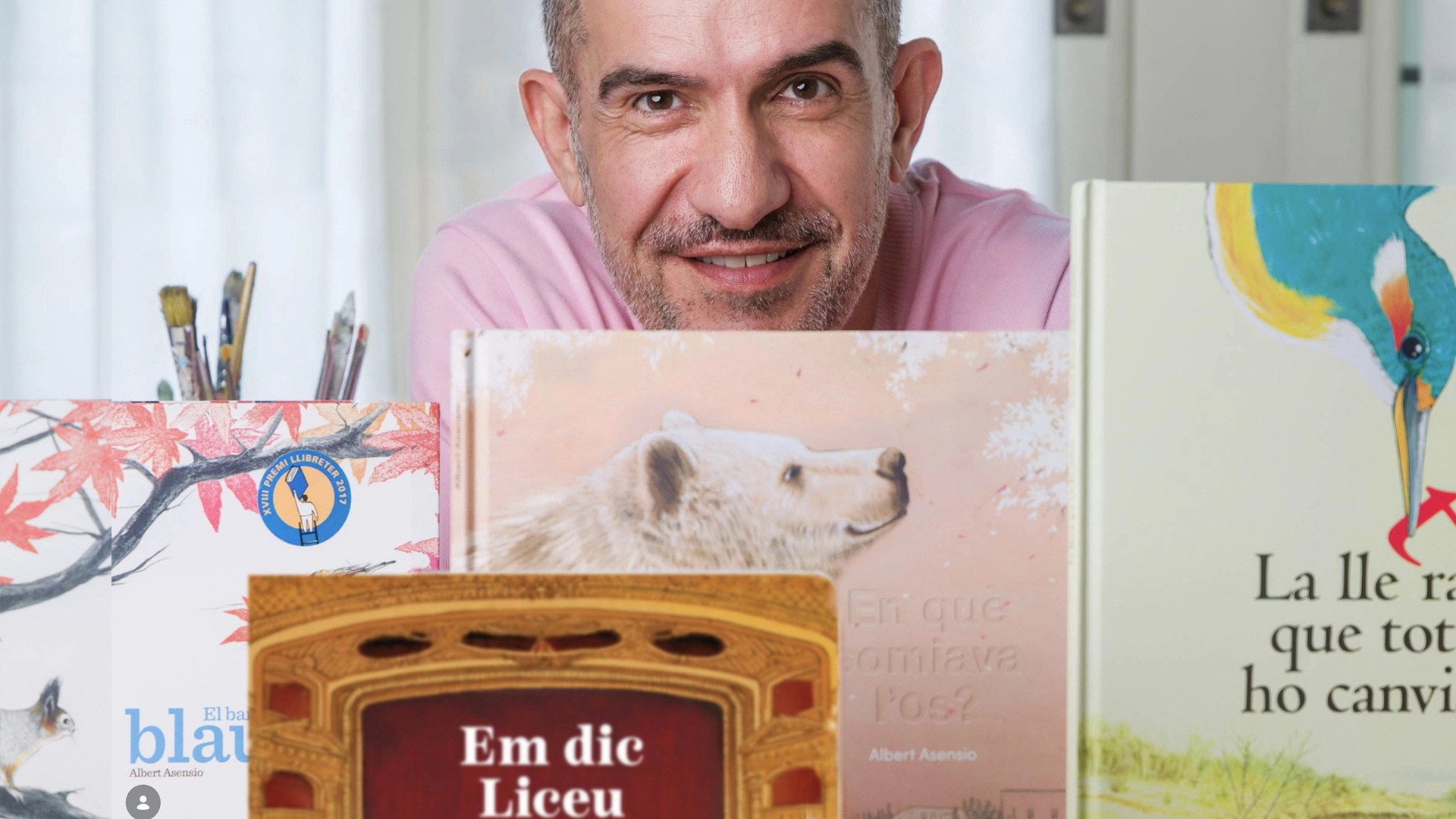 Barselonalı İllüstratör Albert Asensio: Sanatın Özü ve Kişisel Tarzın Önemi