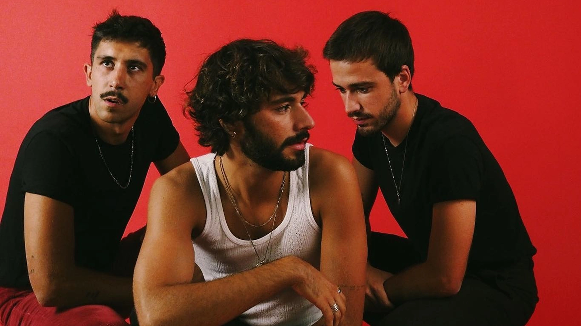 Barselona Sahnesinin Yükselen Sesi Éxtasis: Yeni Şarkılar ve Sala Apolo Konseri