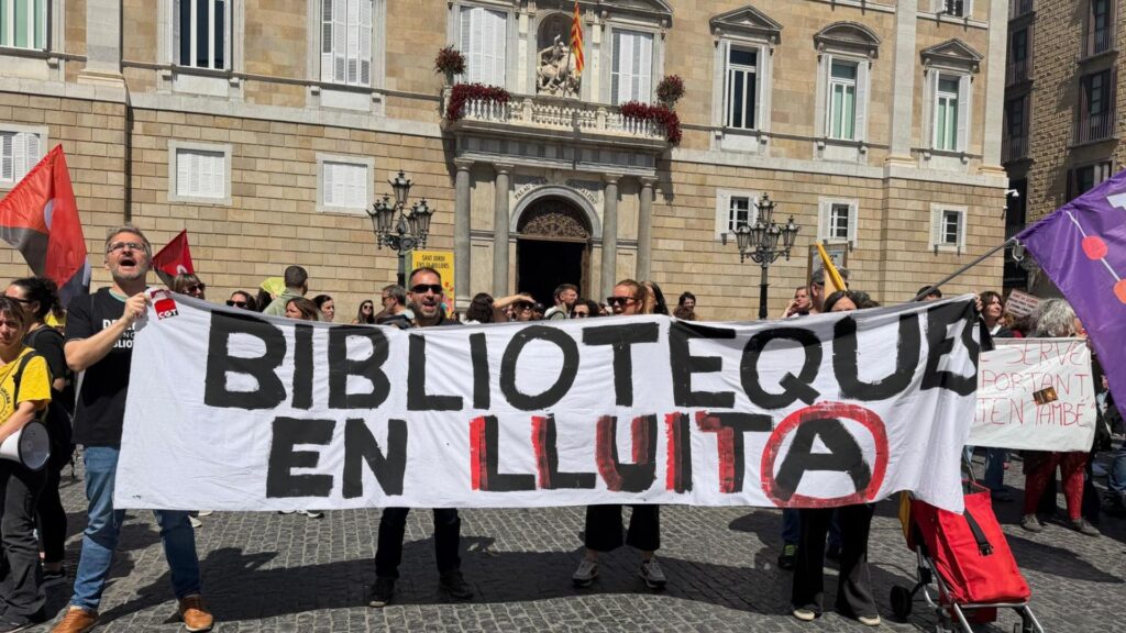 Barselona'da Kamu Hizmetleri Çalışanları Yeni İş Sözleşmesine Karşı Ayakta
