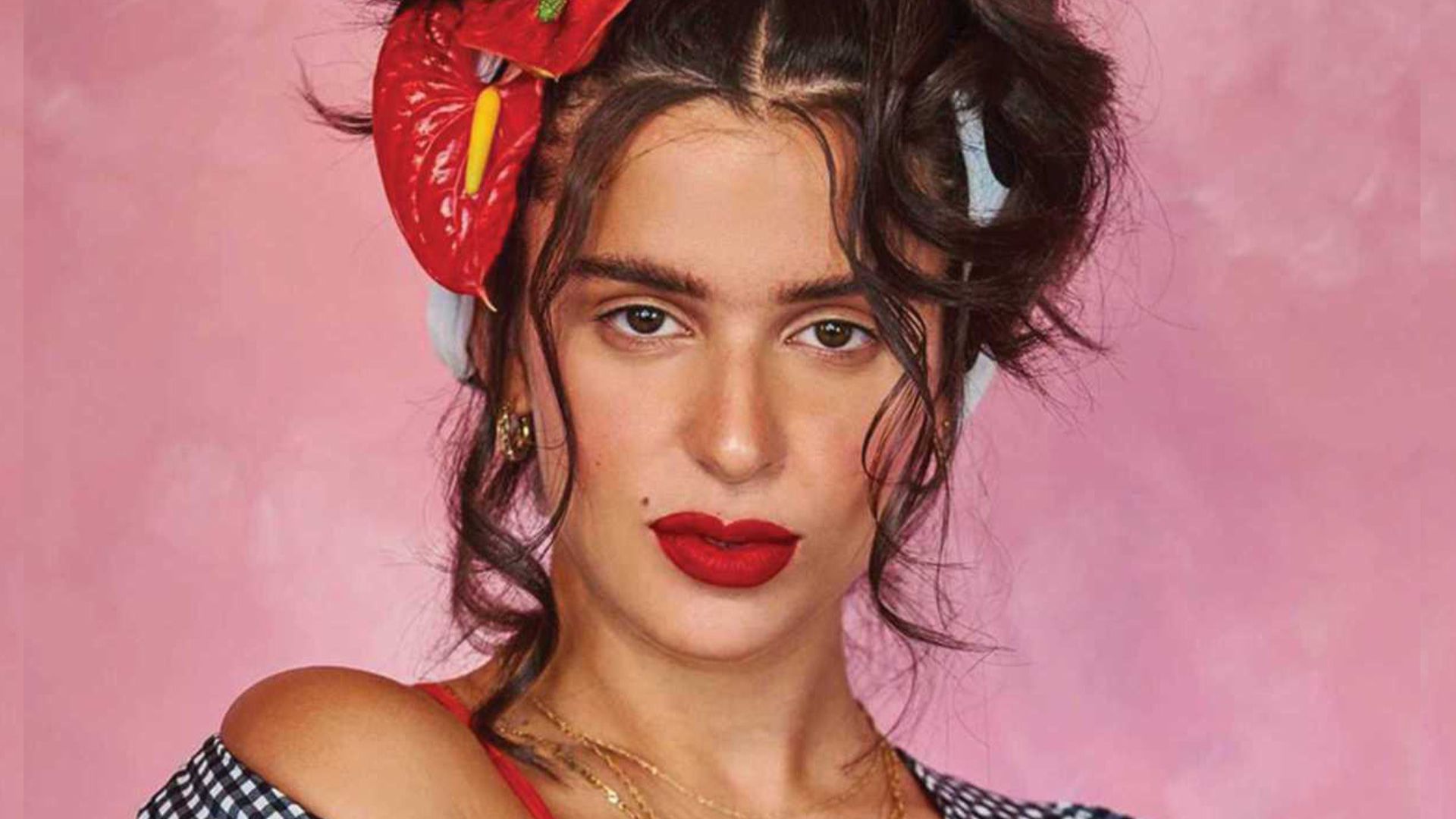 Nathy Peluso, Barselona'da Ücretsiz Konserle Hayranlarıyla Buluşuyor