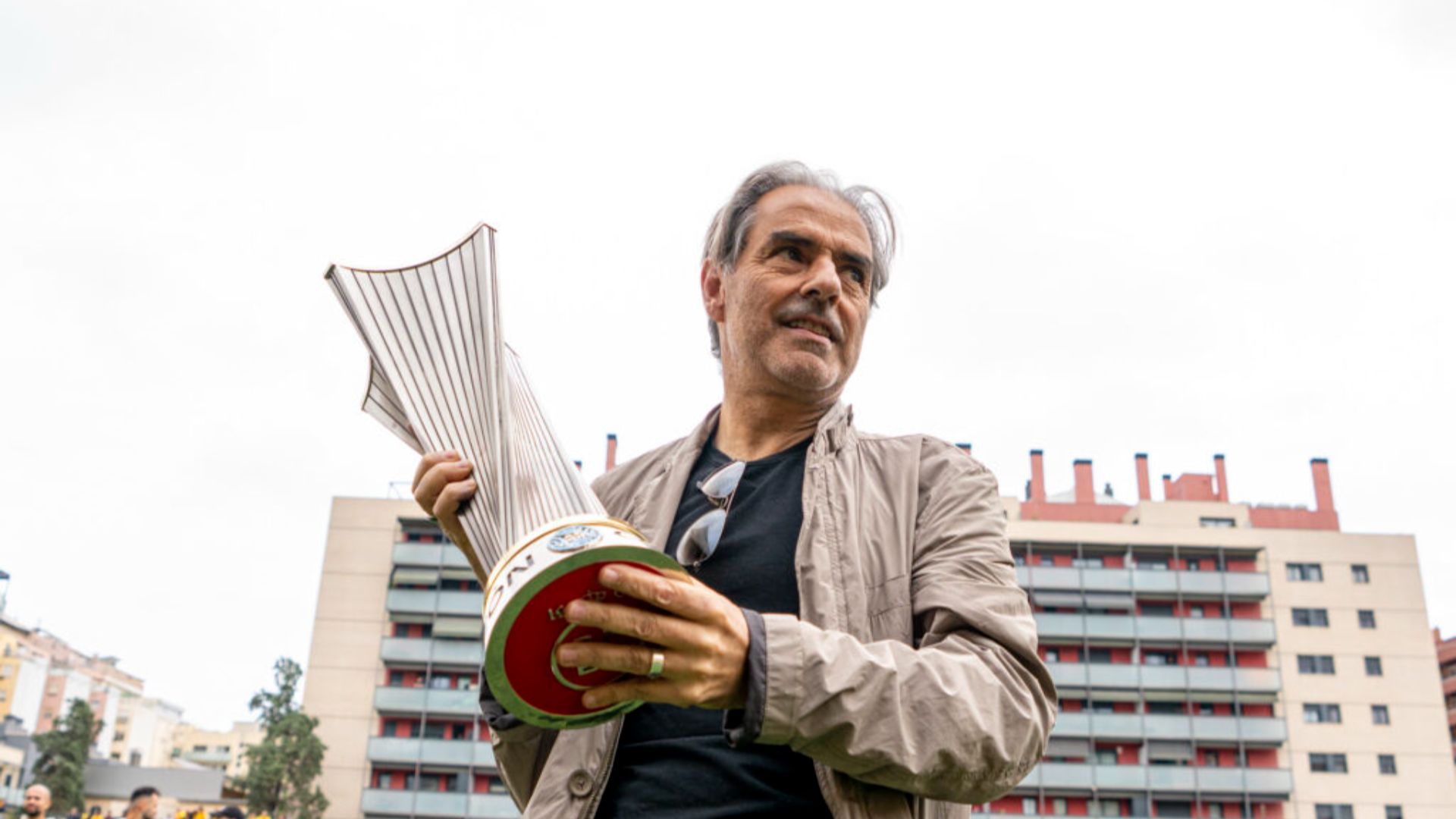Natxo González Sant Andreu'da Kalıyor: Primera Federació'da Yeni Hedefler