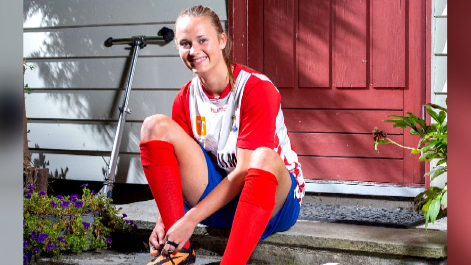 Caroline Graham Hansen'in Futbol Yolculuğu: Erkek Takımında Bir Kız Çocuğu Olmak Kolay