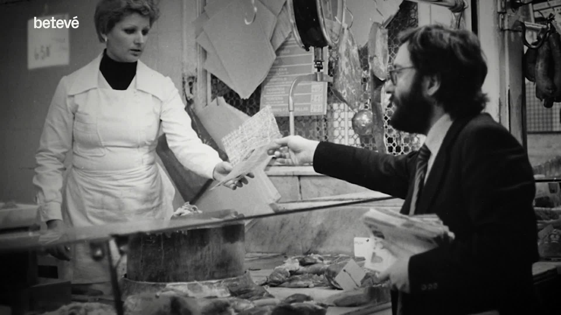 Barselona'da Demokrasi Yeniden Yükseliyor: İlk Seçilmiş Belediye Meclisi (1979)