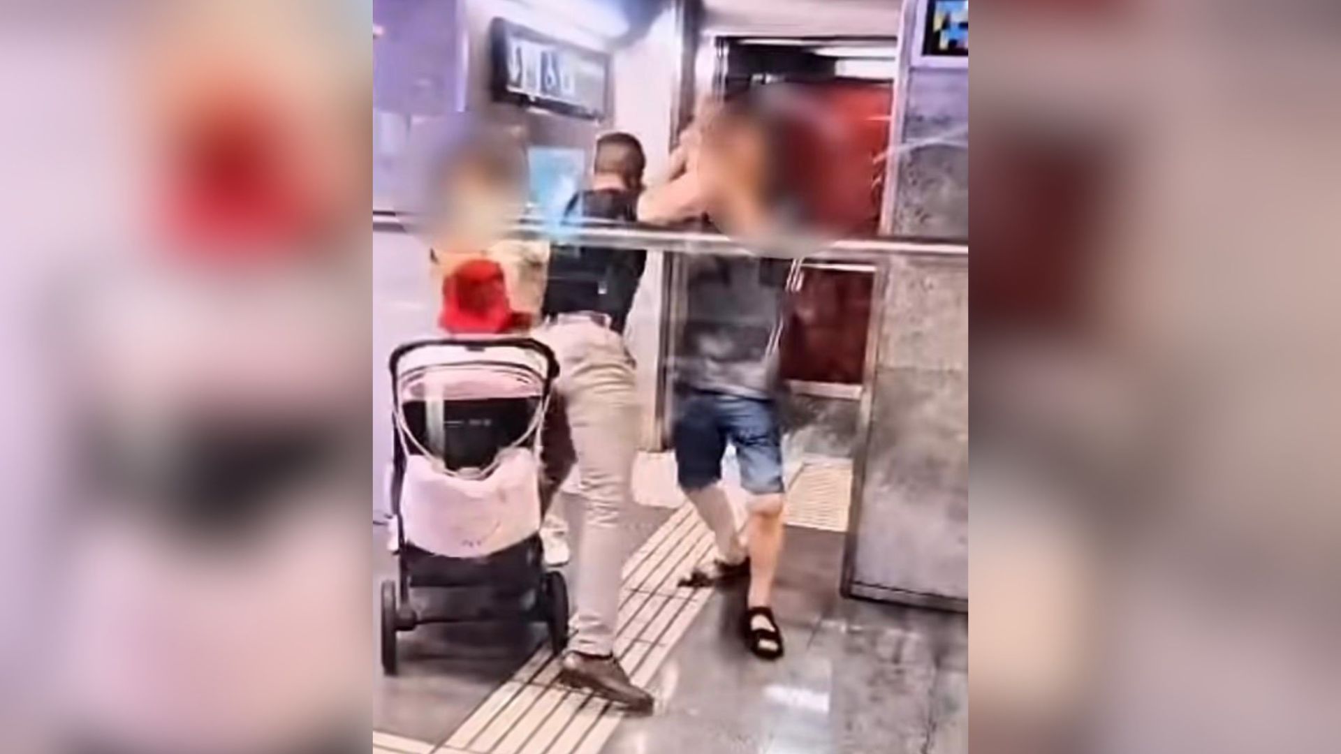 Barselona Metrosunda Yaşlı Çifte Şiddet: Saldırgan Tutuklandı, Görüntüler Viral Oldu