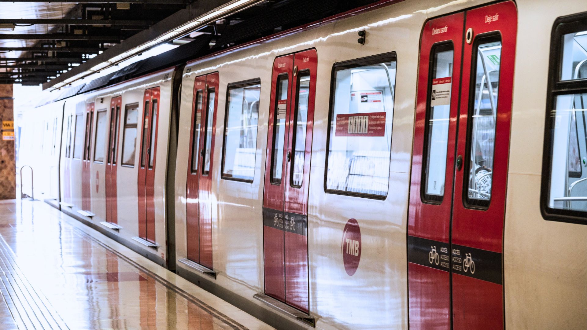 Barselona'nın La Mercè 2026 Kutlamalarına Özel Toplu Taşıma Takviyesi