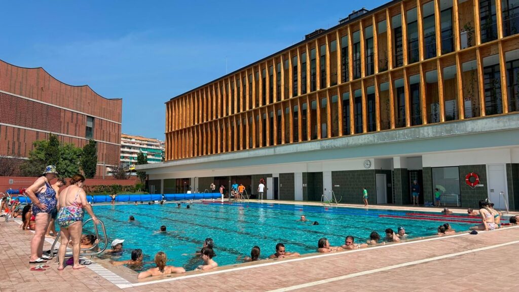 Barselona Sagrera'da Uzun Bekleyiş Sona Erdi: Yeni Açık Havuzlar Halkın Hizmetinde