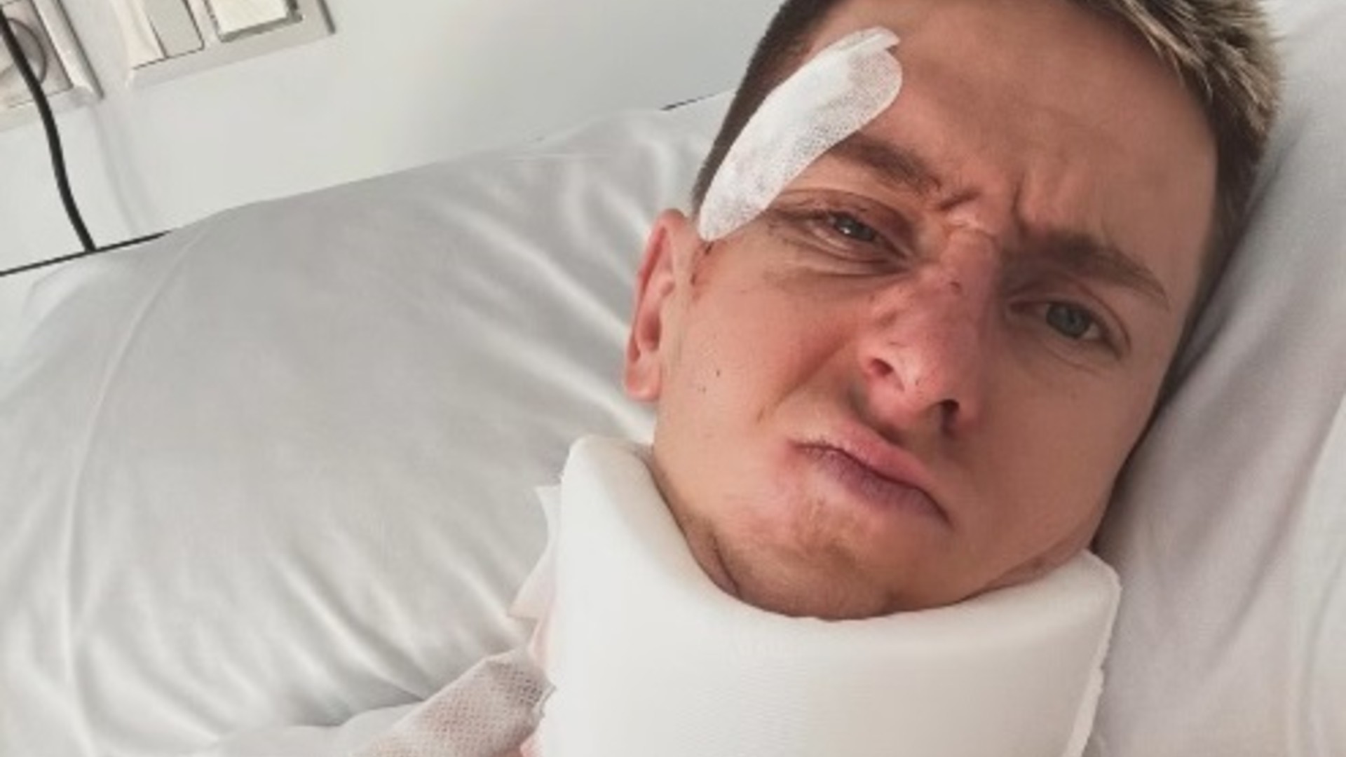 Bisiklet Yıldızı Pogačar Barselona'da Ameliyat Olacak: La Vuelta'dan Çekildi