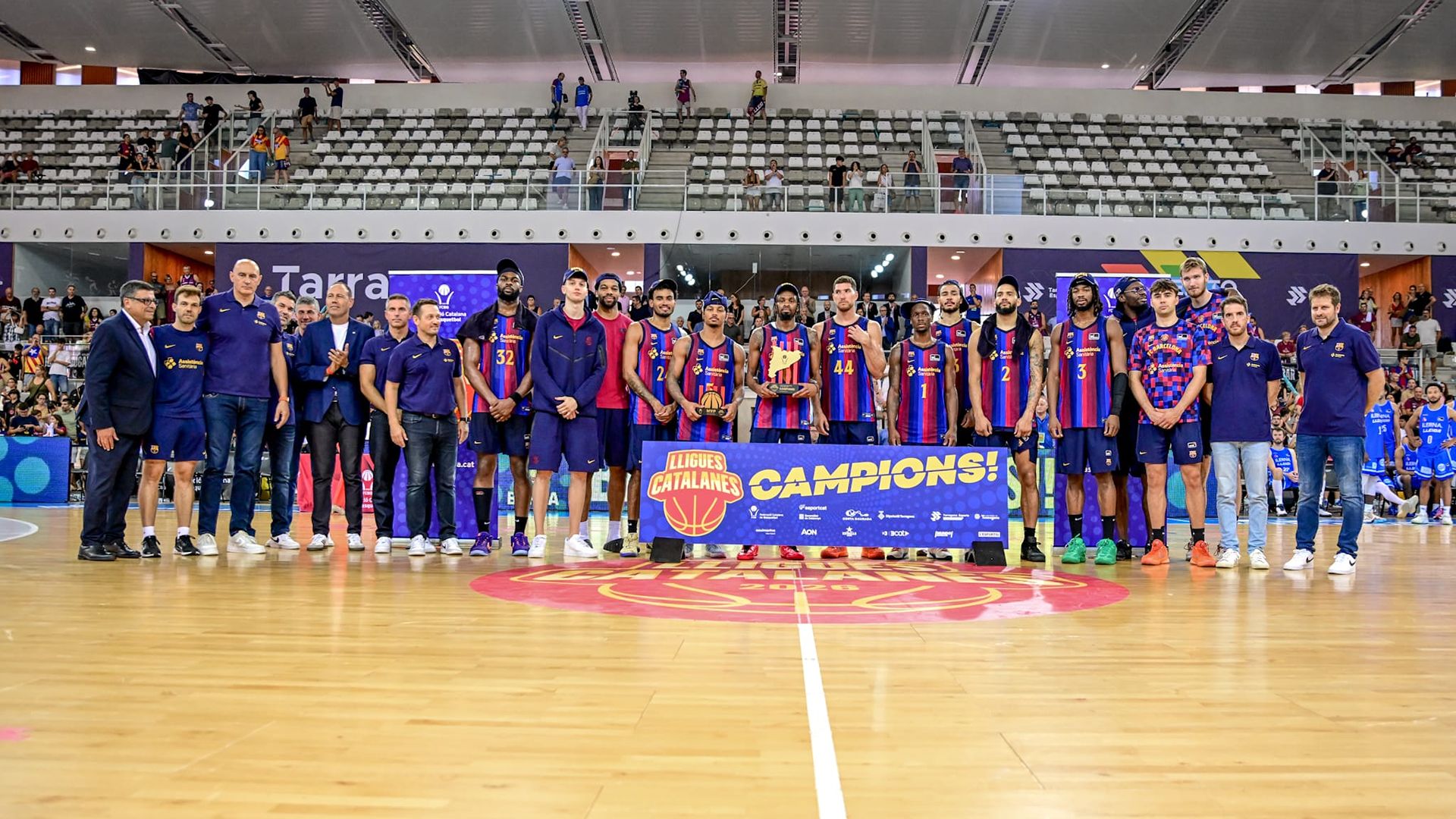 FC Barcelona Basketbol Sezonun İlk Kupasını Kazandı: Sekulic Dönemine Parlak Başlangıç