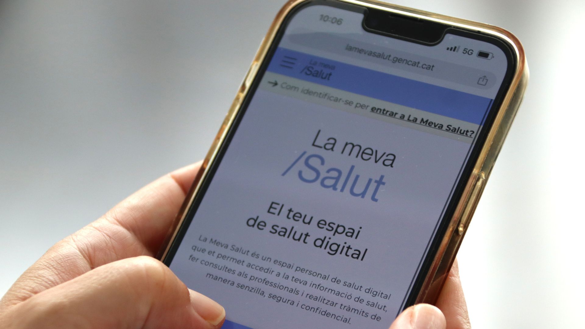 Katalonya'da Dijital Sağlık Erişimi Yenileniyor: Şifre Kalkıyor, idCAT Mobil Geliyor