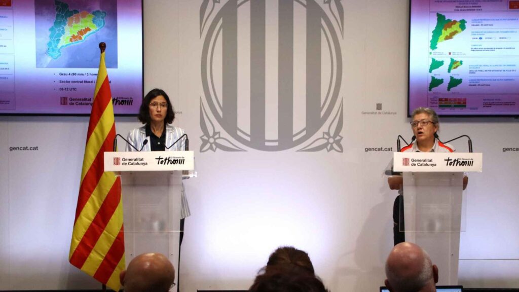 Barselona'da Sel Alarmı: Okullar Tatil, Uzaktan Çalışma ve Acil Durum Önlemleri