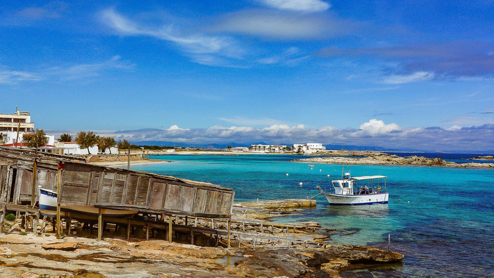 Formentera'nın Gastronomik Sırları: Yerel Bir Rehberle Ada Lezzetlerini Keşfedin